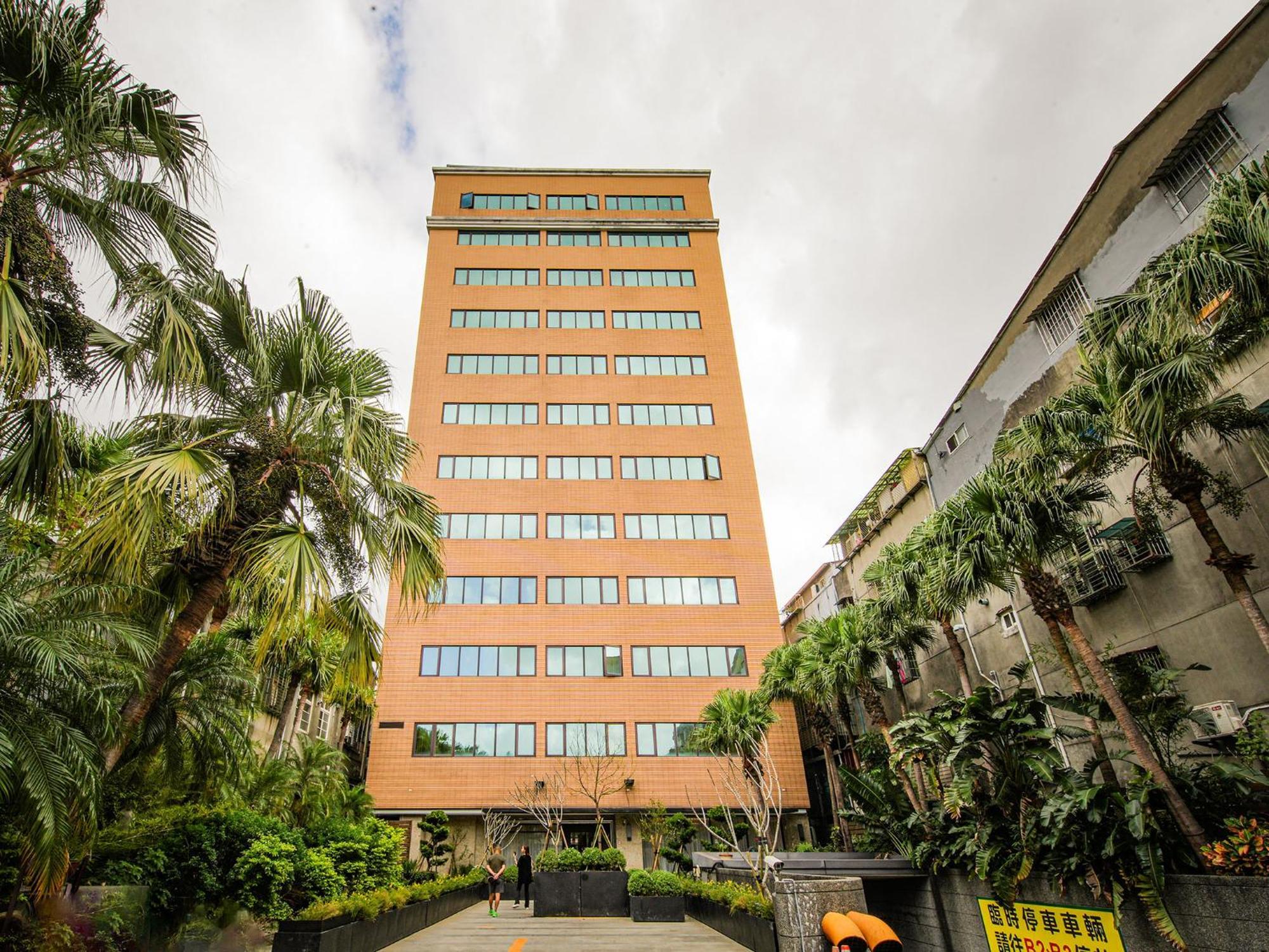 Via Hotel Breeze Taipei Exterior foto