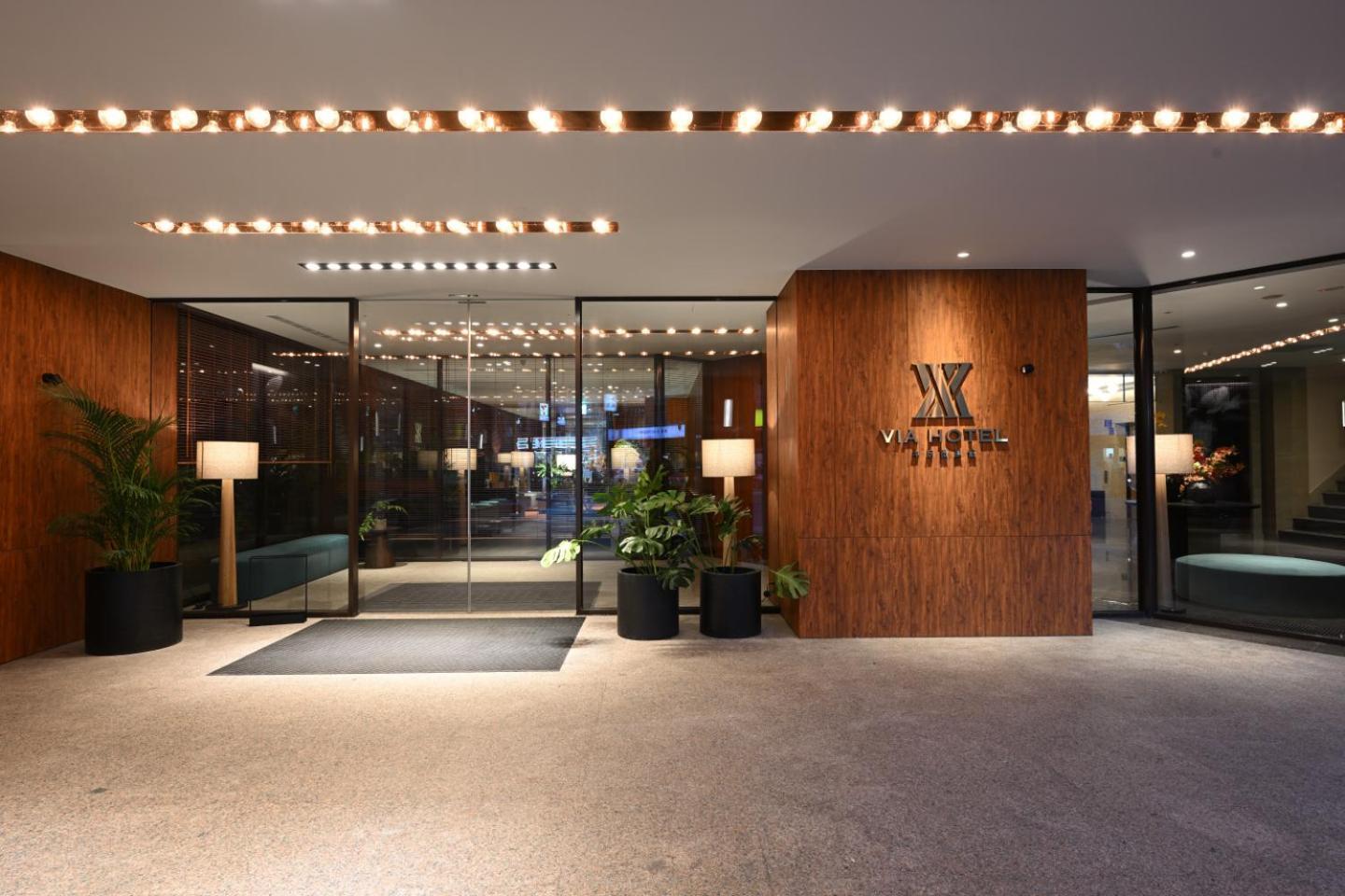 Via Hotel Breeze Taipei Exterior foto