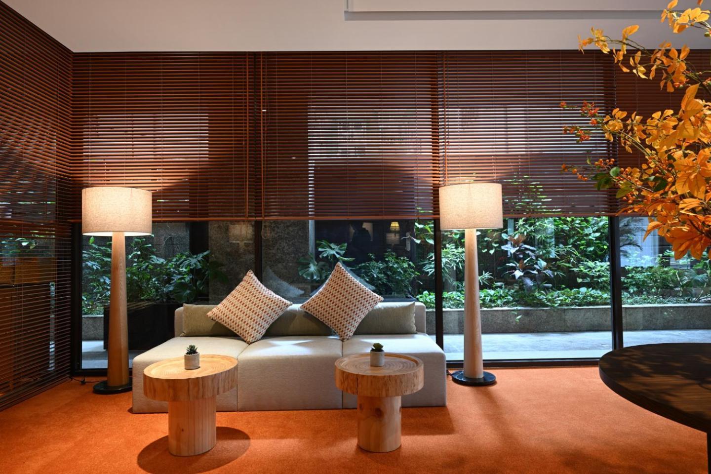 Via Hotel Breeze Taipei Exterior foto